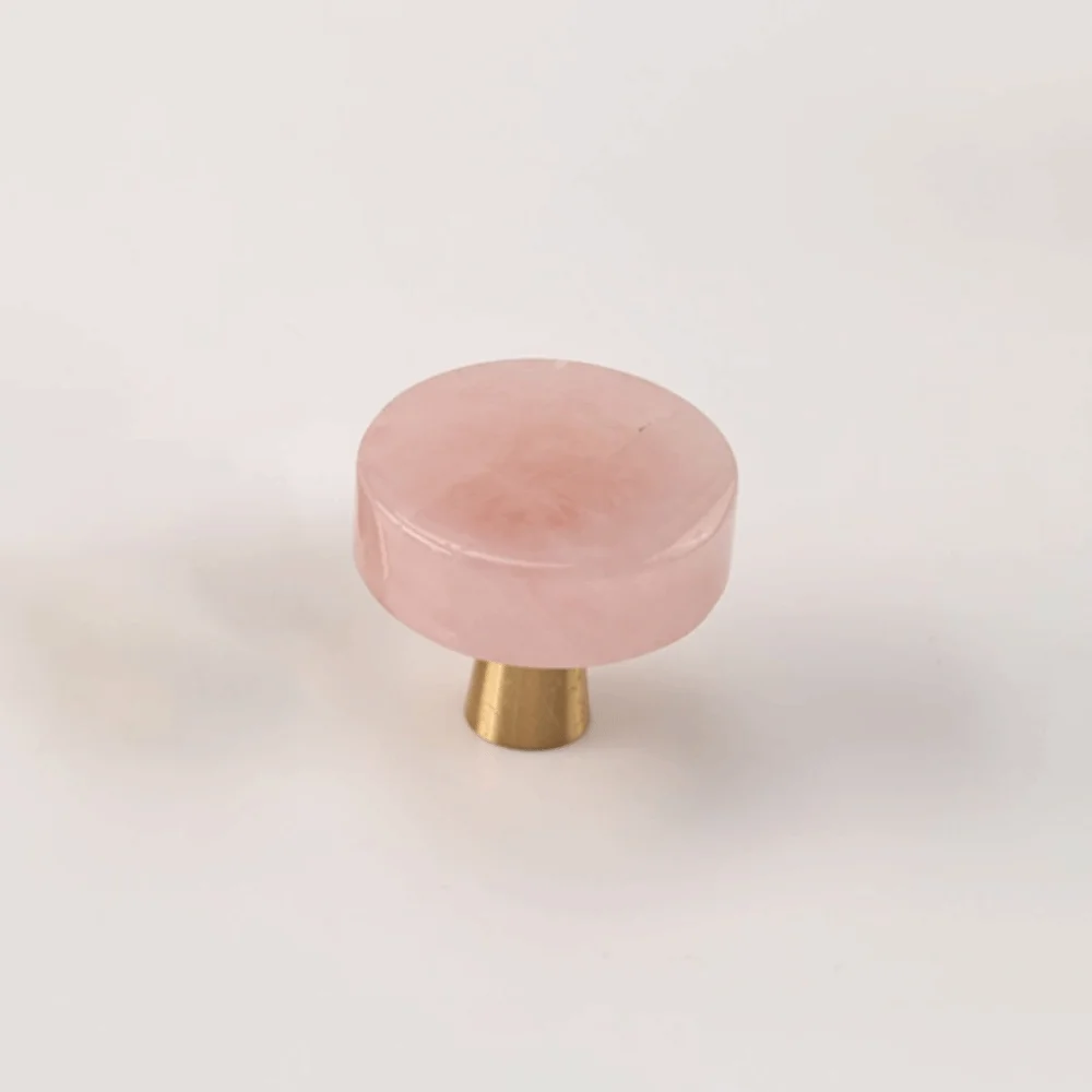Small Handle Circular Shape Brass Knob Single Hole Modern Furniture Handle Brass Nordic Style Door Handle Wardrobe Doors
Small Handle Circular Shape Brass Knob Single Hole Modern Furniture Handle Brass Nordic Style Door Handle Wardrobe Doors