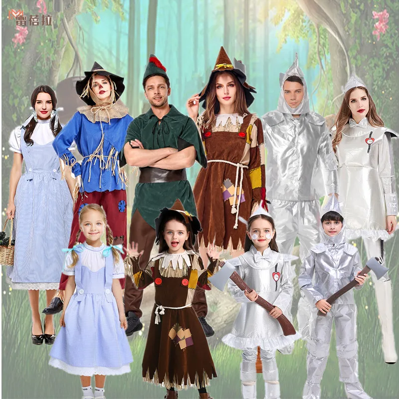 Костюмы для сценических выступлений по мотивам «Волшебника страны Оз»: Дороти, Страшила, Злая ведьма, костюм феи.
Костюмы для сценических выступлений по мотивам «Волшебника страны Оз»: Дороти, Страшила, Злая ведьма, костюм феи.