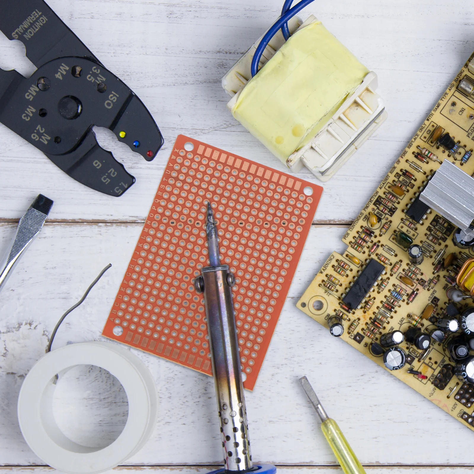 1Set Beginner Soldering Kit Welding Training Board Circuit Board Practice Welding Project Kit Electronics Skill Learning Set
1Set Beginner Soldering Kit Welding Training Board Circuit Board Practice Welding Project Kit Electronics Skill Learning Set