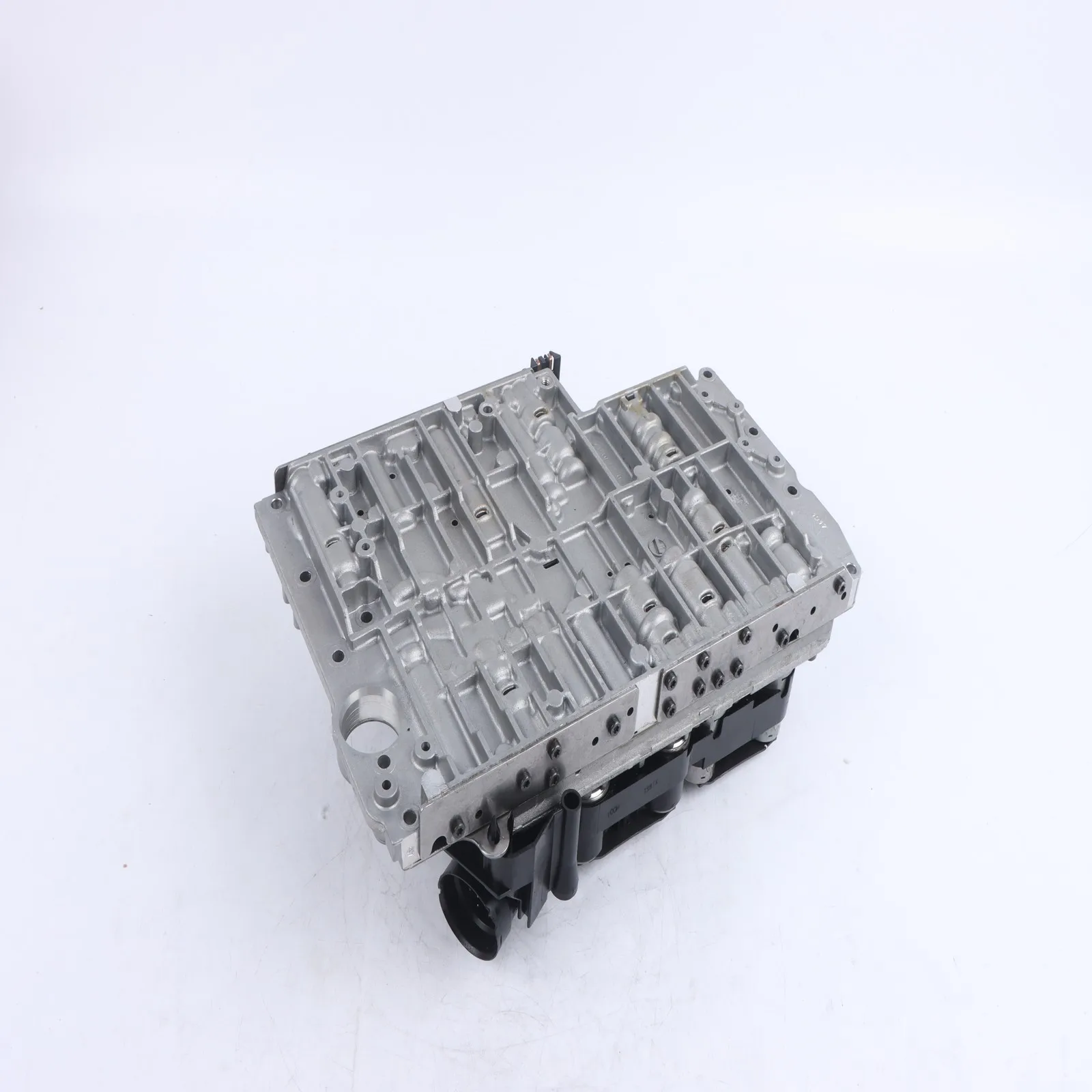 1 шт. 722,6 TCU корпус клапана коробки передач, проходная пластина для Mercedes-Benz 722,6, часть автоматической коробки передач
1 шт. 722,6 TCU корпус клапана коробки передач, проходная пластина для Mercedes-Benz 722,6, часть автоматической коробки передач