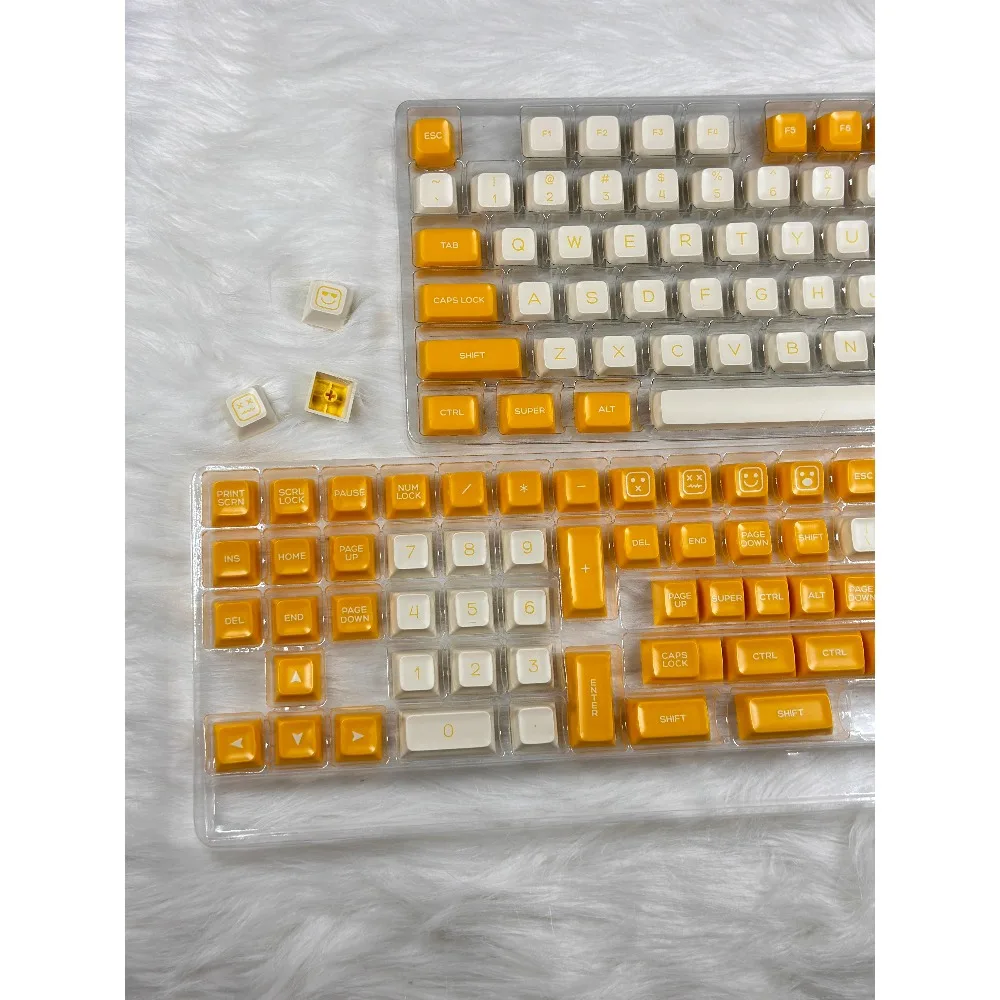 Трехцветный колпачок Banana PBT SA, полный набор профилей для GMK75/87/98/104, колпачки для механической клавиатуры, игровой аксессуар, эргономика
Трехцветный колпачок Banana PBT SA, полный набор профилей для GMK75/87/98/104, колпачки для механической клавиатуры, игровой аксессуар, эргономика