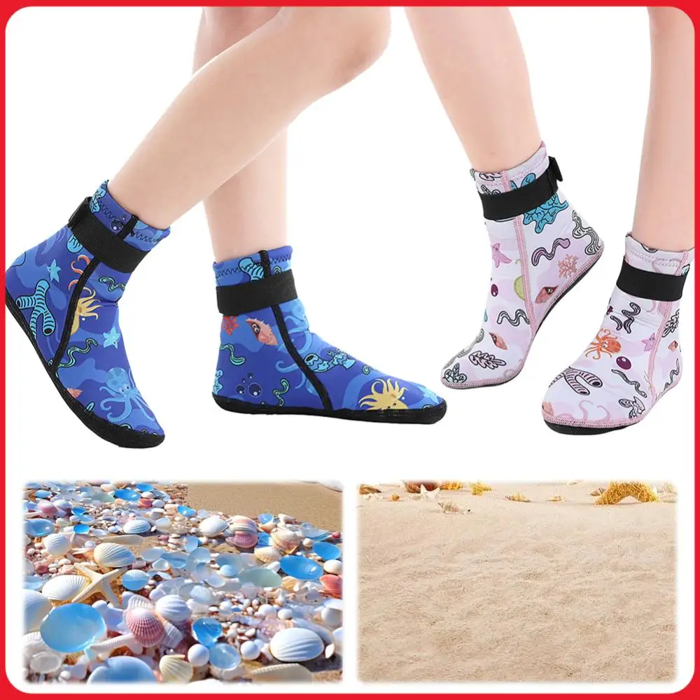 Kids Neoprene Water Socks Beach Socks Anti-slip Toddlers Diving Socks Adjustable Snorkeling Boots Keep Warm for Diving Surfing
Kids Neoprene Water Socks Beach Socks Anti-slip Toddlers Diving Socks Adjustable Snorkeling Boots Keep Warm for Diving Surfing