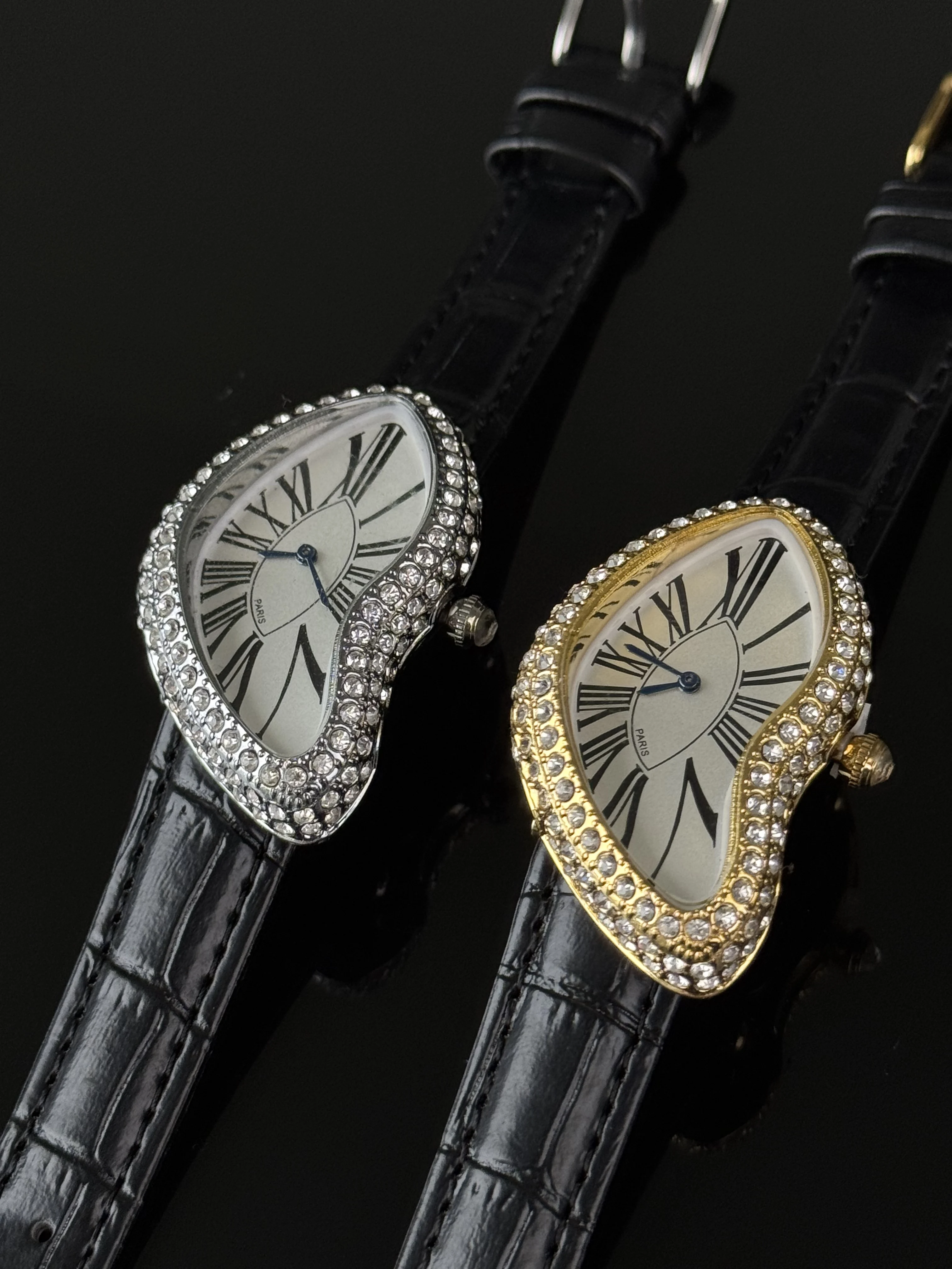 Authentic! Kiosk Special-Shaped Watch Diamond Melted Twisted Y2K Fashion Retro High-End I
Authentic! Kiosk Special-Shaped Watch Diamond Melted Twisted Y2K Fashion Retro High-End I