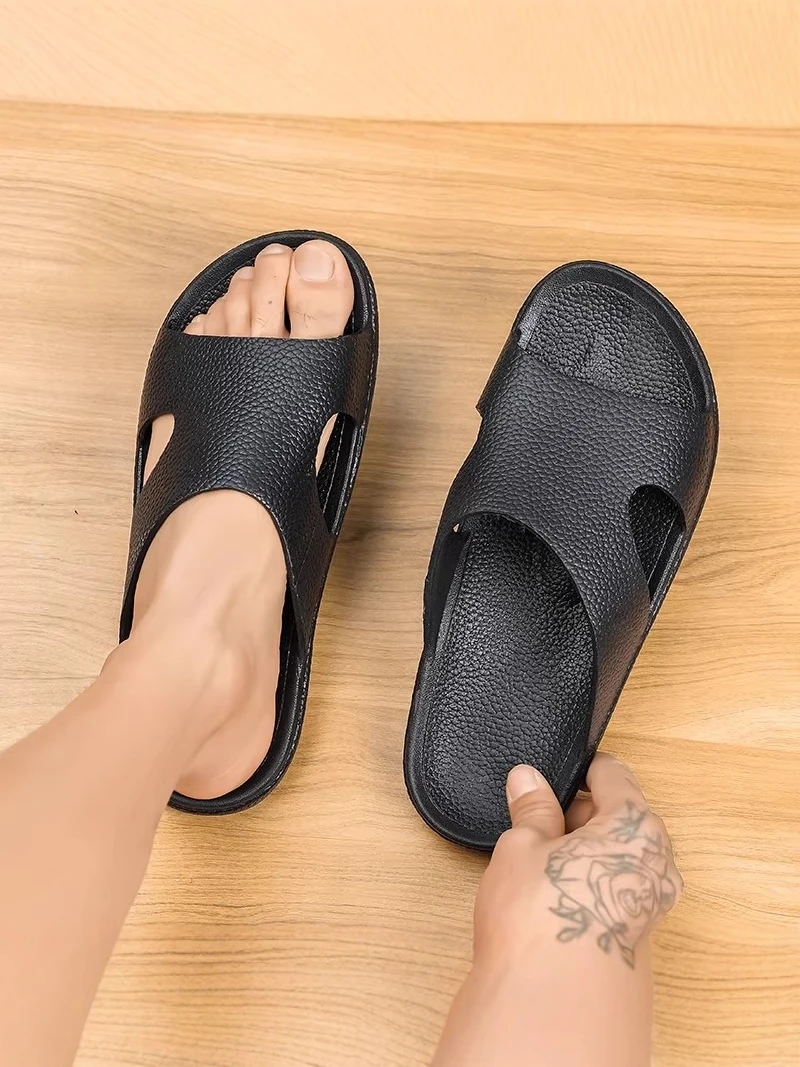Men's Summer Outdoor Sports Beach Flat Slippers Anti-Slip Large Size 45 Realistic Sensation Casual EVA Thong Slippers
Men's Summer Outdoor Sports Beach Flat Slippers Anti-Slip Large Size 45 Realistic Sensation Casual EVA Thong Slippers