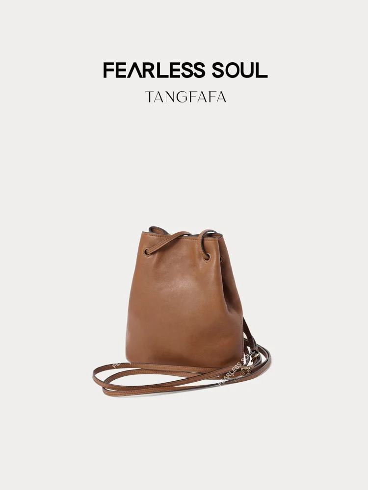 Tfa Vintage Mella Dstring Buet Bag 824FB95 Повседневная кожаная сумка через плечо для молодежи Pure Color Buet ape
Tfa Vintage Mella Dstring Buet Bag 824FB95 Повседневная кожаная сумка через плечо для молодежи Pure Color Buet ape