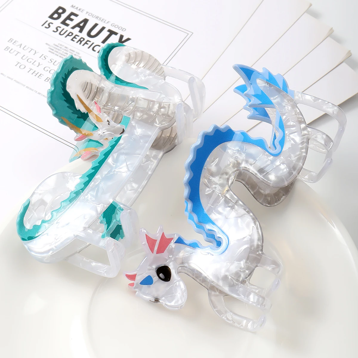 1 Pc New Chinese Fun Cartoon AnimalAcrylic Dragon Type Claw Hair Accessoryis Suitable for Daily Wear By Women Andgirls
1 Pc New Chinese Fun Cartoon AnimalAcrylic Dragon Type Claw Hair Accessoryis Suitable for Daily Wear By Women Andgirls