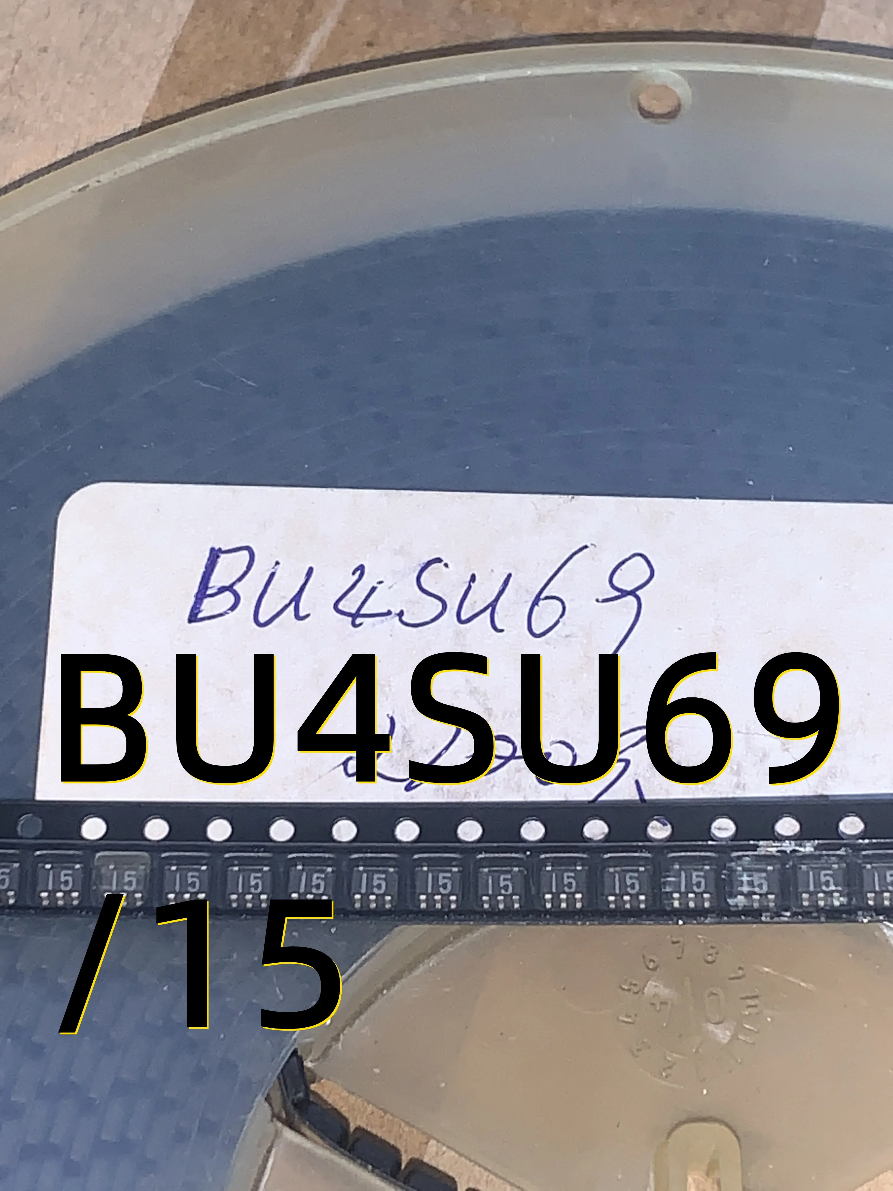 Совершенно новый оригинальный комплект из 10 шт. BU4SU69/15
Совершенно новый оригинальный комплект из 10 шт. BU4SU69/15