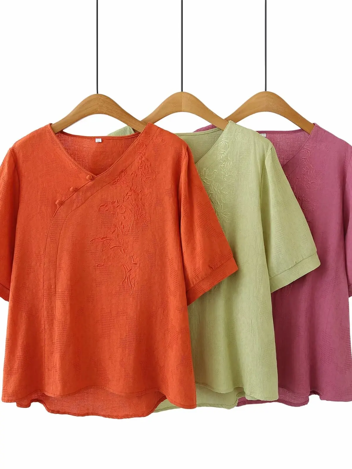 Loose Fit Short Sleeve V-Neck Shirt Ethnic Style plus Size Women's Summer Slimming Top Button up Casual Fashion Polyester
Loose Fit Short Sleeve V-Neck Shirt Ethnic Style plus Size Women's Summer Slimming Top Button up Casual Fashion Polyester