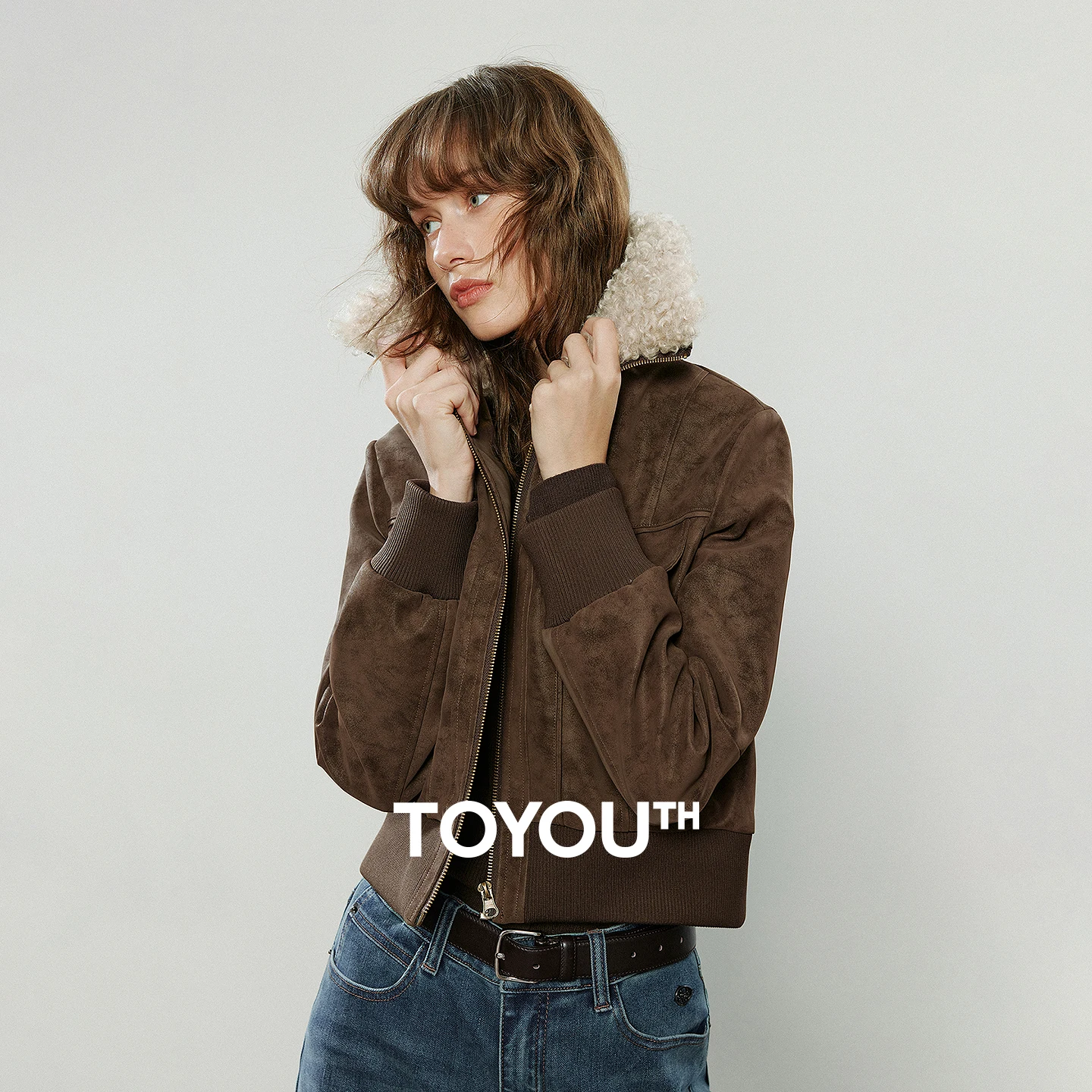 TOYOUTH Women Jackets 2025 Winter New Short Loose PU Faux Fur Collar Coats
TOYOUTH Women Jackets 2025 Winter New Short Loose PU Faux Fur Collar Coats