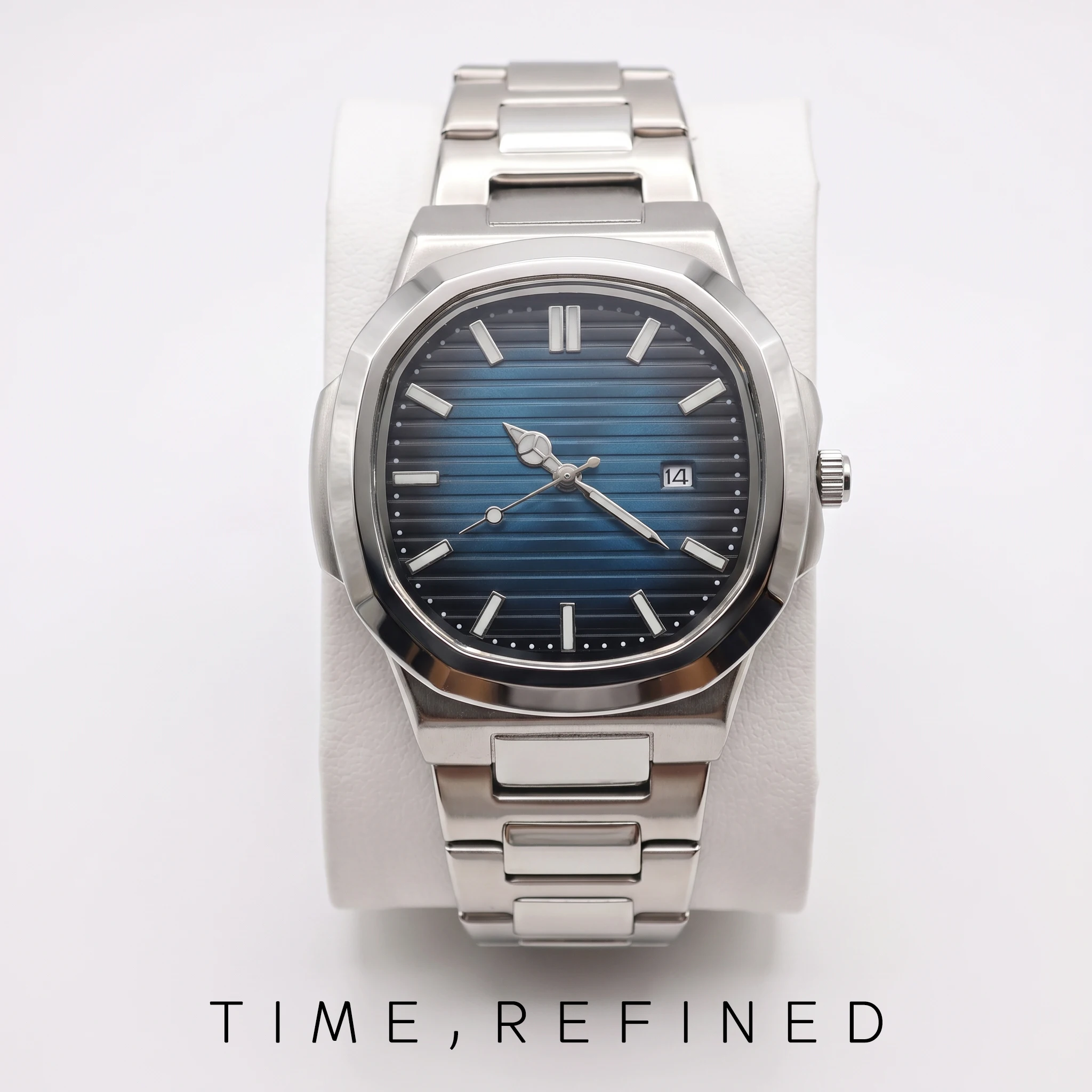 Vintage Luxury Men Quartz Watch Stainless Steel Bracelet Luminous Date Window Waterproof Octagonal Case Butterfly Clasp Watch
Vintage Luxury Men Quartz Watch Stainless Steel Bracelet Luminous Date Window Waterproof Octagonal Case Butterfly Clasp Watch