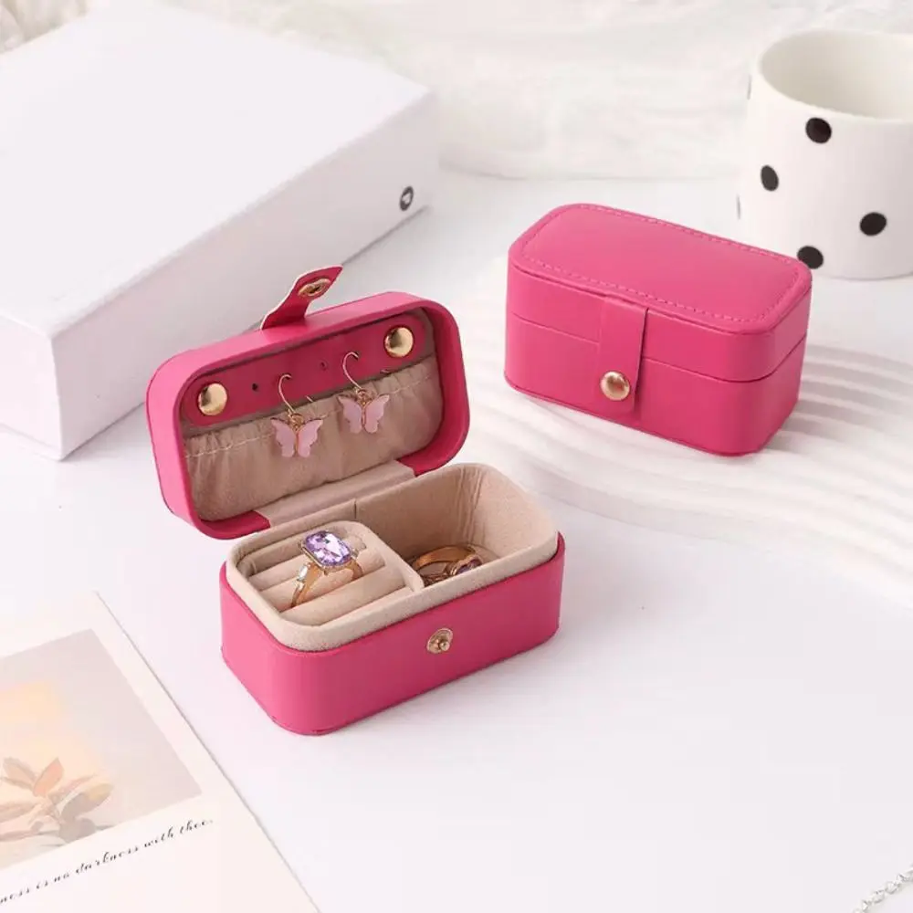 Creative PU Leather Jewelry Storage Box Solid Color Flip Cover Ring Necklace Case Organizer Mini Earrings Holder Gifts
Creative PU Leather Jewelry Storage Box Solid Color Flip Cover Ring Necklace Case Organizer Mini Earrings Holder Gifts