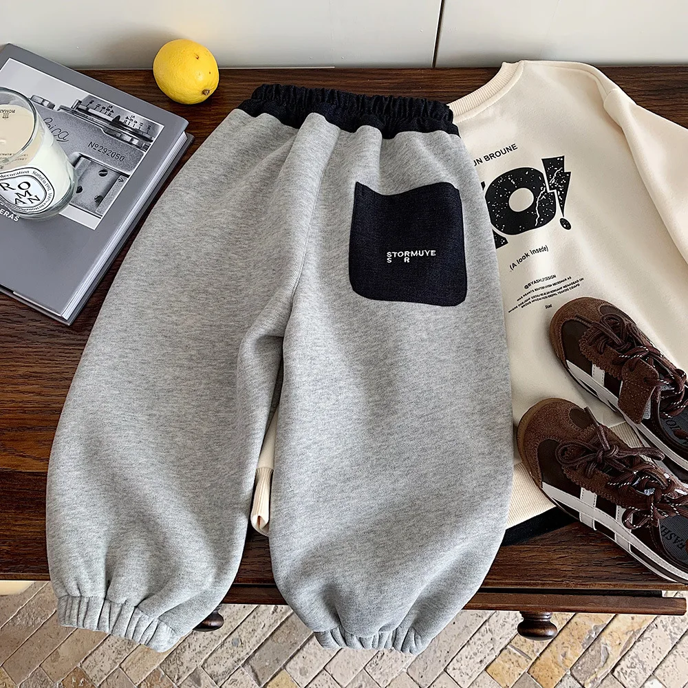 Kids Baby Boys Sweatpant 2025 Winter Korean Toddler Boys Trouser Letter Print Casual Thicken Warm Children 3-8Y Boys Pant
Kids Baby Boys Sweatpant 2025 Winter Korean Toddler Boys Trouser Letter Print Casual Thicken Warm Children 3-8Y Boys Pant