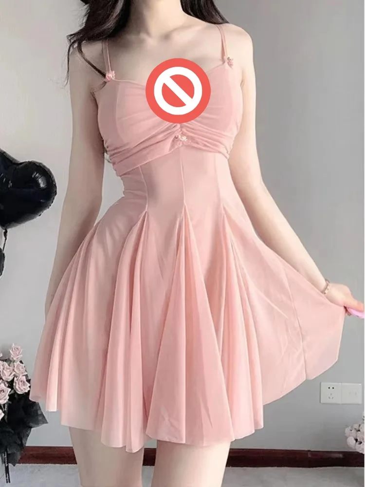 Ночная сорочка-комбинация женская, сексуальная, прозрачная, на бретельках, с сетчатыми вставками, с 3D цветами, без спинки, летняя, соблазнительная, очаровательная
Ночная сорочка-комбинация женская, сексуальная, прозрачная, на бретельках, с сетчатыми вставками, с 3D цветами, без спинки, летняя, соблазнительная, очаровательная