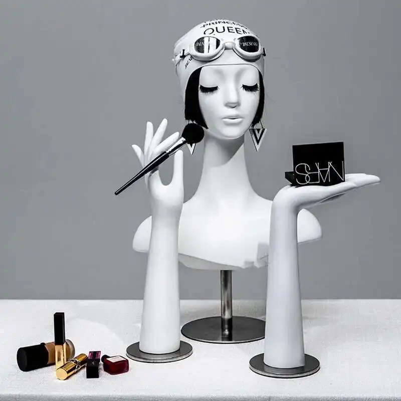Light Luxury Mannequins Head with Facial Features Hat Scarf Display Stand Hand Model Art Ornaments Props Female White Head Model
Light Luxury Mannequins Head with Facial Features Hat Scarf Display Stand Hand Model Art Ornaments Props Female White Head Model