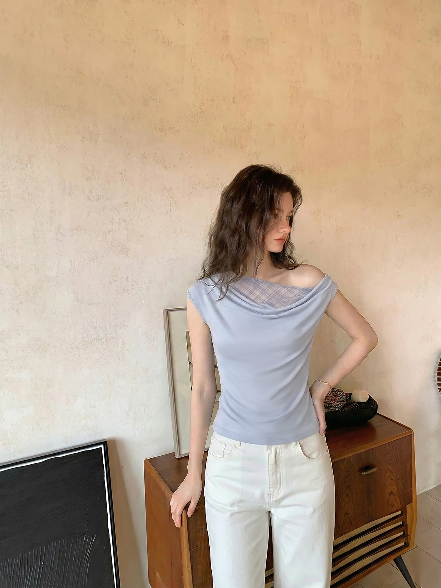 CRUCREAMSU Summer Short Sleeve Slim Fit Shoulder Bared T-Shirt Women's Korean Style Patchwork Design Sweet Style Home Wear
CRUCREAMSU Summer Short Sleeve Slim Fit Shoulder Bared T-Shirt Women's Korean Style Patchwork Design Sweet Style Home Wear