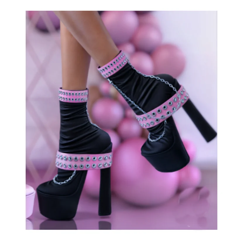 Black Chain Mid Calf Diamond Boots Chunky Heel Round Toe Fashion Sexy Cool 2025 Summer Big Size Woman Shoes Zapatillas Mujer
Black Chain Mid Calf Diamond Boots Chunky Heel Round Toe Fashion Sexy Cool 2025 Summer Big Size Woman Shoes Zapatillas Mujer