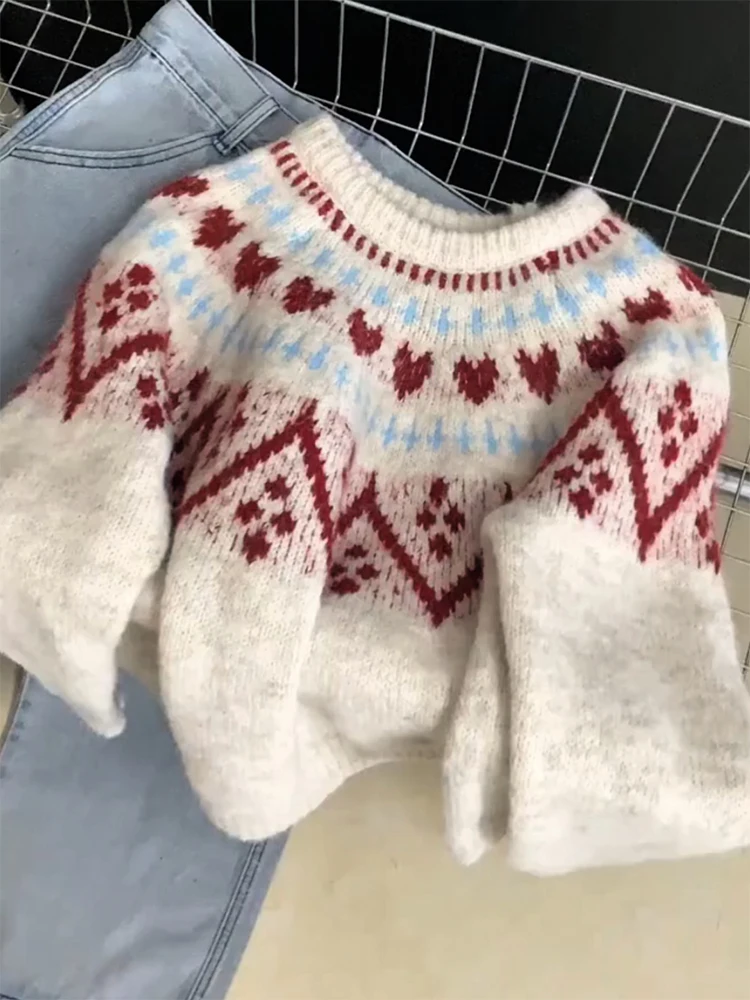 Корейский вязаный свитер с цветочным узором, мягкий, универсальный, больших размеров, для женщин, зима 2025
Корейский вязаный свитер с цветочным узором, мягкий, универсальный, больших размеров, для женщин, зима 2025