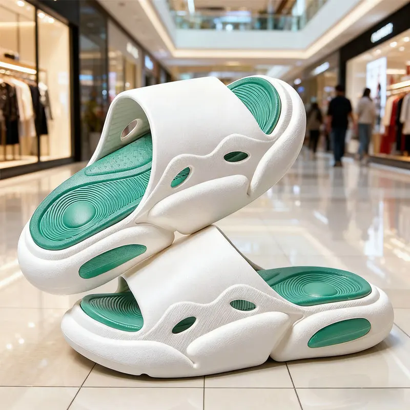 Wearingsports slippersfor women in summernew fashionable two tone cool slippers with thick soles and a sense of stepping on poop
Wearingsports slippersfor women in summernew fashionable two tone cool slippers with thick soles and a sense of stepping on poop