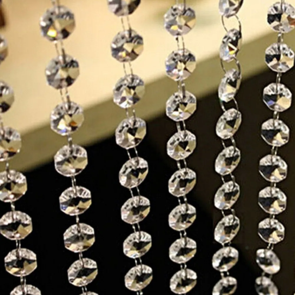 33 Crystal Clear Acrylic Bead Garland Chandelier Hanging wedding supplie
33 Crystal Clear Acrylic Bead Garland Chandelier Hanging wedding supplie