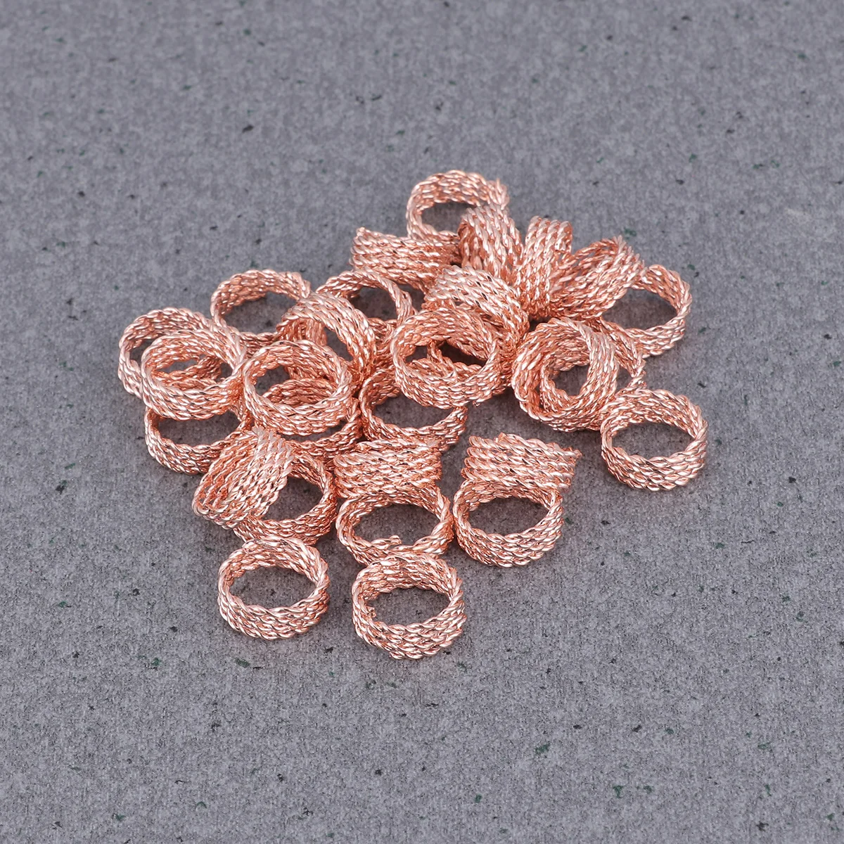 30pcs Hair Extension Dreadlock Cuffs Beads Braids Rings Safe Eco Friendly Adjustable Easy to Use Hair Care Styling Tools
30pcs Hair Extension Dreadlock Cuffs Beads Braids Rings Safe Eco Friendly Adjustable Easy to Use Hair Care Styling Tools