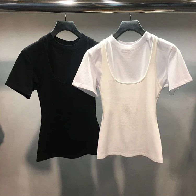 Slim Fit round Ne ort Sve T-irt Women's Casual Patchwork Fake Two-Piece Top Summer Faion 2025 Versatile Basic irt
Slim Fit round Ne ort Sve T-irt Women's Casual Patchwork Fake Two-Piece Top Summer Faion 2025 Versatile Basic irt