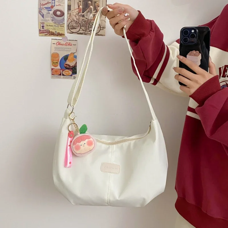 Casual Nylon Womens Shoulder Bag Korean Fashion Simple College Style Crossbody Bag Large Capacity Designer Ladies Handbag Purse
Casual Nylon Womens Shoulder Bag Korean Fashion Simple College Style Crossbody Bag Large Capacity Designer Ladies Handbag Purse
