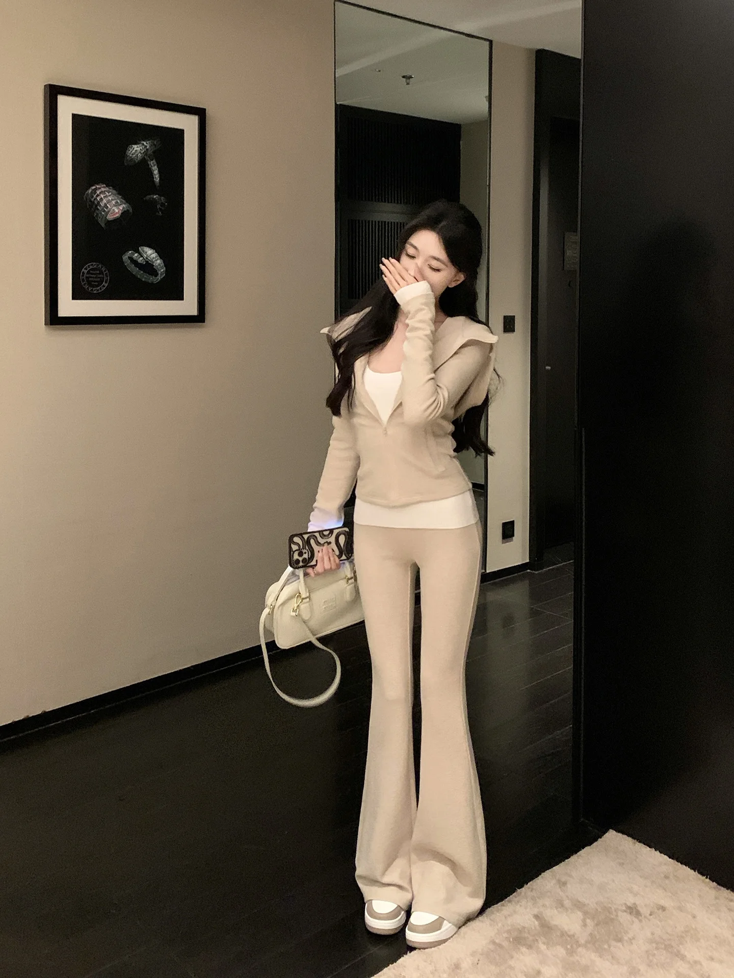 Autumn Winter Oaeal Color Hooded Knitted Set ort Waist Slimming Hoodie Flared Casual Pants Women's Faion Ensemble
Autumn Winter Oaeal Color Hooded Knitted Set ort Waist Slimming Hoodie Flared Casual Pants Women's Faion Ensemble