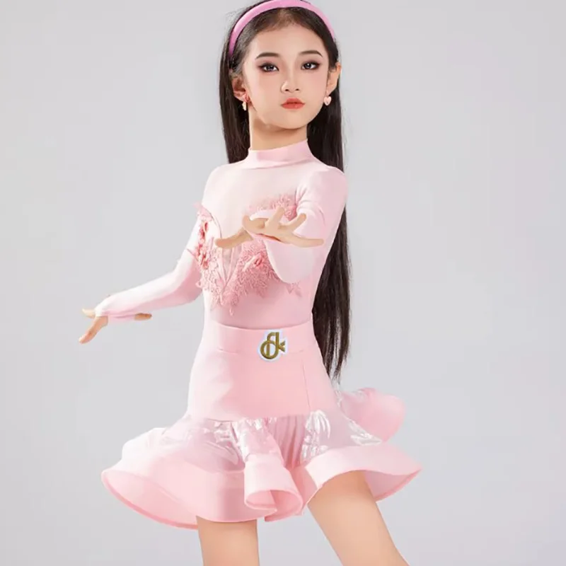 Kids Girls Latin Dance Costume Flower Long Sleeve Mesh Lace Bodysuit and Fishbone Skirts Performance New Style Practice Set
Kids Girls Latin Dance Costume Flower Long Sleeve Mesh Lace Bodysuit and Fishbone Skirts Performance New Style Practice Set
