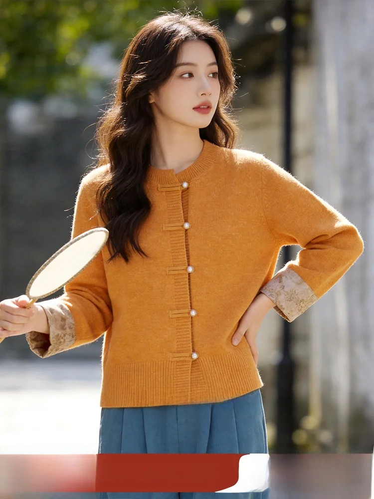 Spring Fashion Soft Knitted Sweater Women's plus Size Chinese Style Button up Top Comfortable Polyester Long Sleeve Crew Neck
Spring Fashion Soft Knitted Sweater Women's plus Size Chinese Style Button up Top Comfortable Polyester Long Sleeve Crew Neck