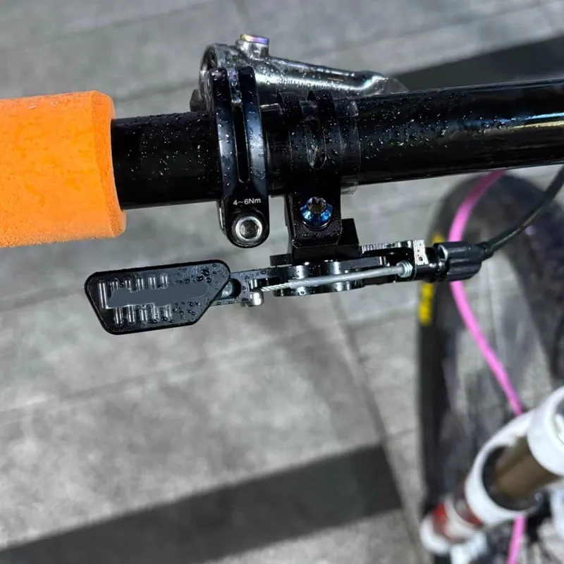 Bicycle seatpost dropper remote control, remote control switch, dropper seatpost, seatpost lever remote control
Bicycle seatpost dropper remote control, remote control switch, dropper seatpost, seatpost lever remote control