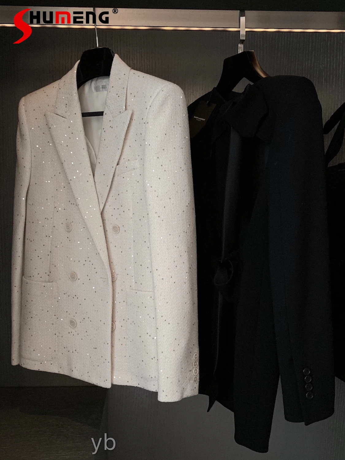 Fashion Women's 2024 Autumn Winter Tailored Coat Trendy Over Size Long Sleeve Women's Clothes Solid Color Sequined Woolen Blazer
Fashion Women's 2024 Autumn Winter Tailored Coat Trendy Over Size Long Sleeve Women's Clothes Solid Color Sequined Woolen Blazer