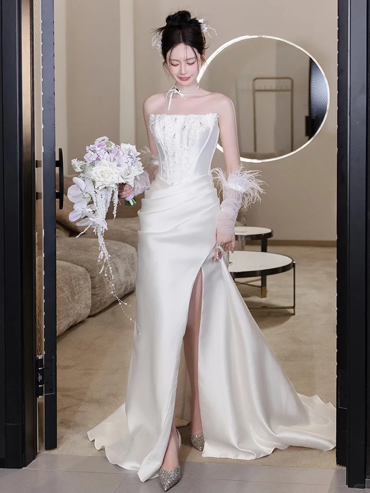 Элегантное атласное свадебное платье-русалка с эффектом стройности и шлейфом для церемоний на открытом воздухе для молодых невест
Элегантное атласное свадебное платье-русалка с эффектом стройности и шлейфом для церемоний на открытом воздухе для молодых невест