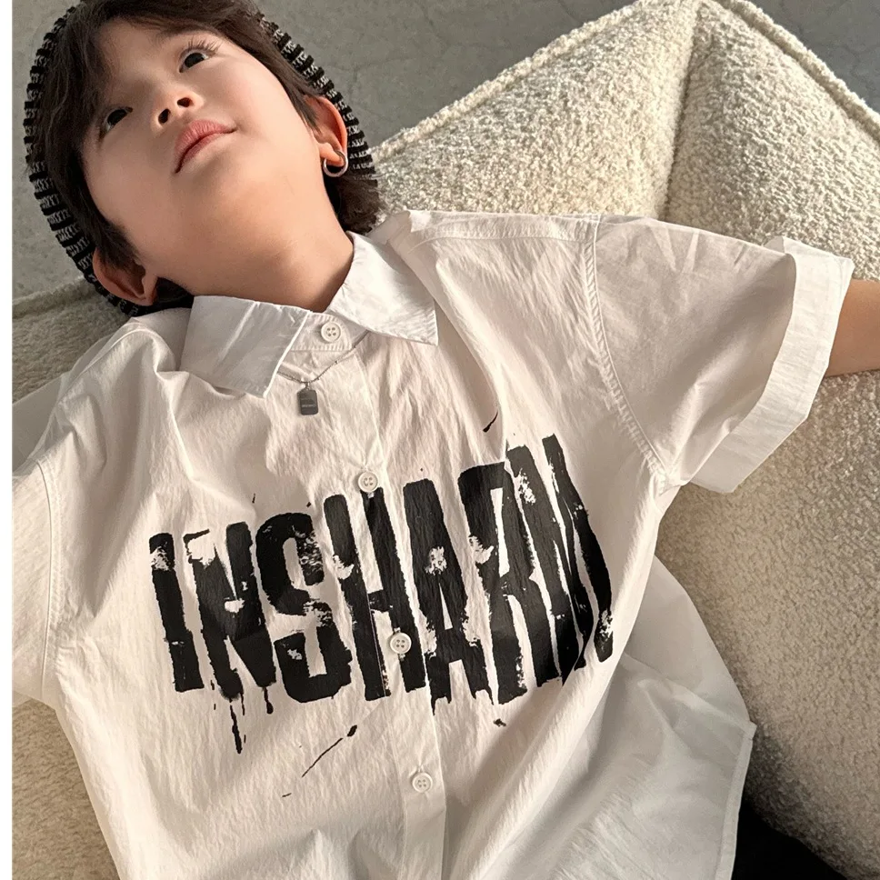 2025 Summer Children's Short Sleeved White Shirt with Damaged Letters Boys' Stylish Short Sleeved Shirt
2025 Summer Children's Short Sleeved White Shirt with Damaged Letters Boys' Stylish Short Sleeved Shirt