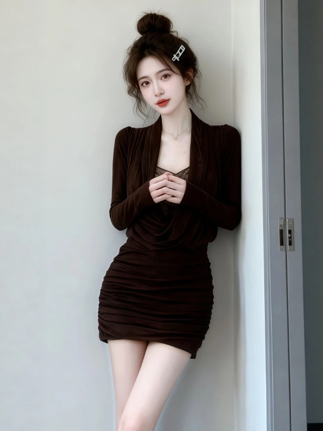 Сексуальная юбка с кружевной отделкой, облегающая юбка Dr, чувственный дизайн на бретельках, смесь хлопка, зима Faion Ci Commute Street Sle
Сексуальная юбка с кружевной отделкой, облегающая юбка Dr, чувственный дизайн на бретельках, смесь хлопка, зима Faion Ci Commute Street Sle