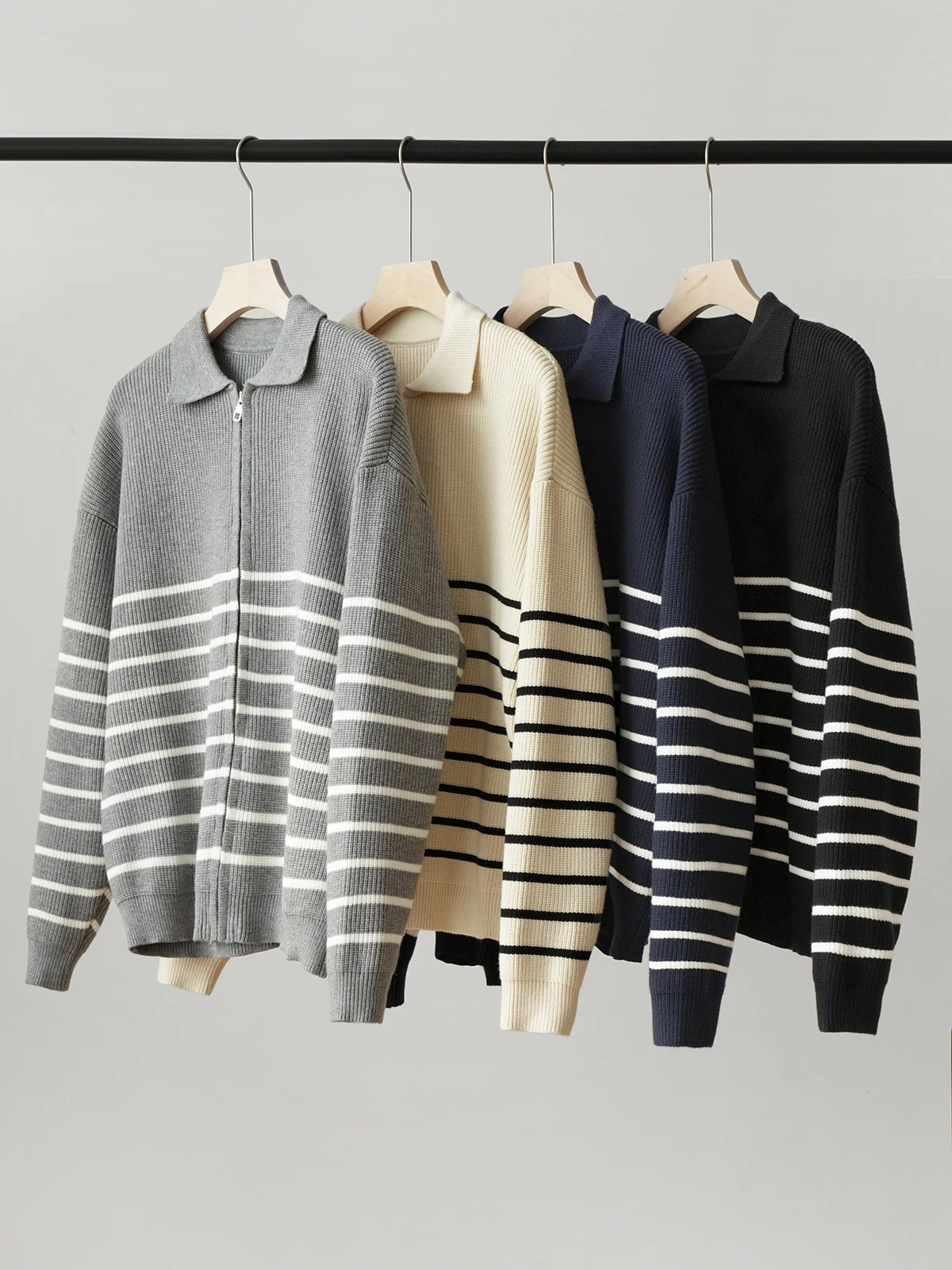 Мужской вязаный кардиган на молнии с воротником-стойкой, 94 г, с защитой от катышков, свободного кроя, с модальными полосками, повседневная молодежная одежда
Мужской вязаный кардиган на молнии с воротником-стойкой, 94 г, с защитой от катышков, свободного кроя, с модальными полосками, повседневная молодежная одежда