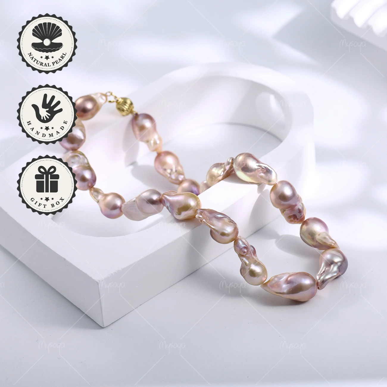 Ожерелье MYSOYA из фиолетово-розового барочного жемчуга 11-13 мм с золотой застежкой-фонариком и подарочной коробкой, подарок на день рождения, подарок на День святого Валентина
Ожерелье MYSOYA из фиолетово-розового барочного жемчуга 11-13 мм с золотой застежкой-фонариком и подарочной коробкой, подарок на день рождения, подарок на День святого Валентина