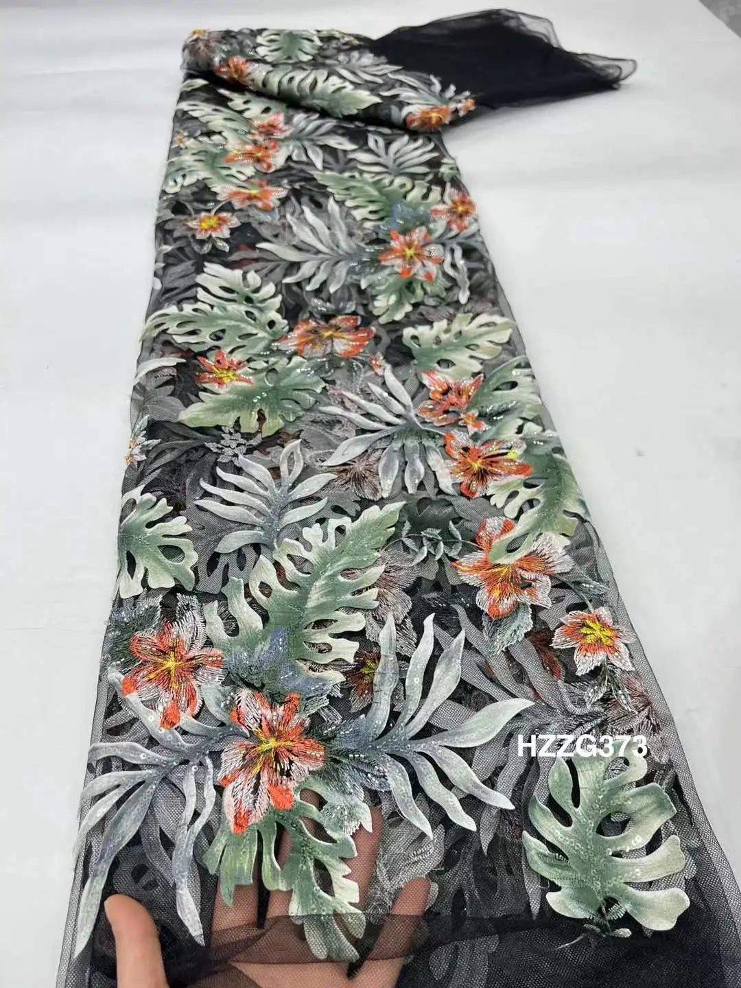 Luxury 3D Flower Lace Fabric Latest Glue Sequins Tulle Lace Fabric Embroidered Applique Nigerian Beads Fabric For Dresses Sewing
Luxury 3D Flower Lace Fabric Latest Glue Sequins Tulle Lace Fabric Embroidered Applique Nigerian Beads Fabric For Dresses Sewing