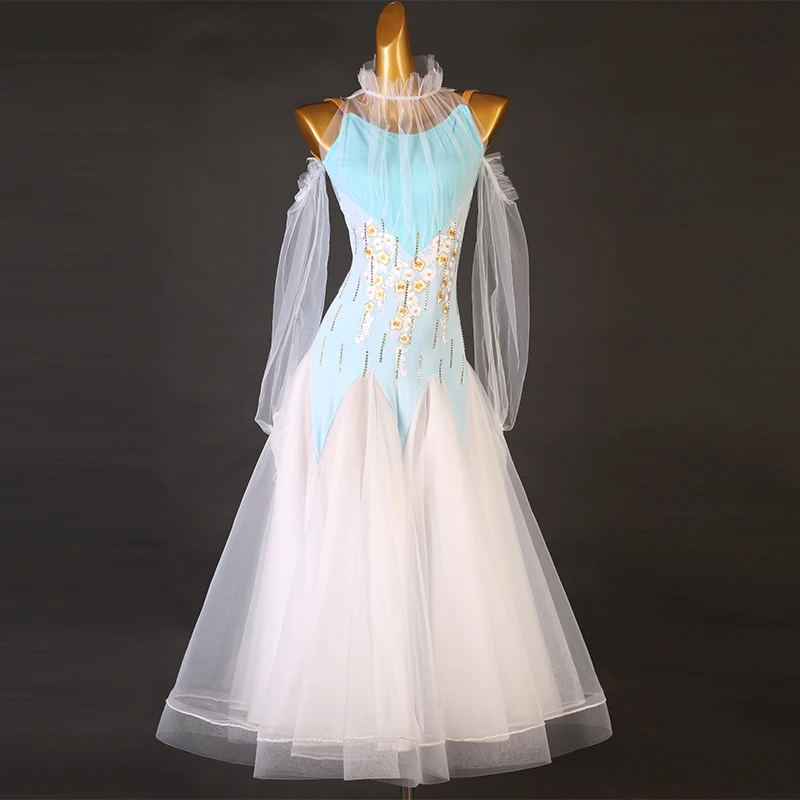 New Modern High-end Performance Competition Waltz National Standard Dance Large Swing Dress Imitation Austrian Diamond
New Modern High-end Performance Competition Waltz National Standard Dance Large Swing Dress Imitation Austrian Diamond