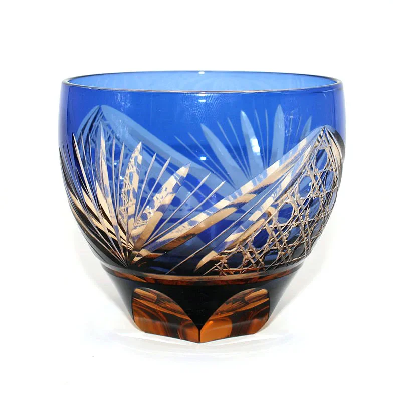 Crystal glass whiskey wine glass home decoration wedding gift niche craft wine glass
Crystal glass whiskey wine glass home decoration wedding gift niche craft wine glass