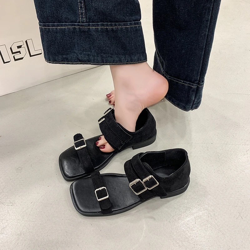 YNPO 2026Women Fashion Flat Gladiator Sandals Multi Metal Buckle Ankle Strap Open Toe Casual Comfort Summer Beach Vacation Shoes
YNPO 2026Women Fashion Flat Gladiator Sandals Multi Metal Buckle Ankle Strap Open Toe Casual Comfort Summer Beach Vacation Shoes