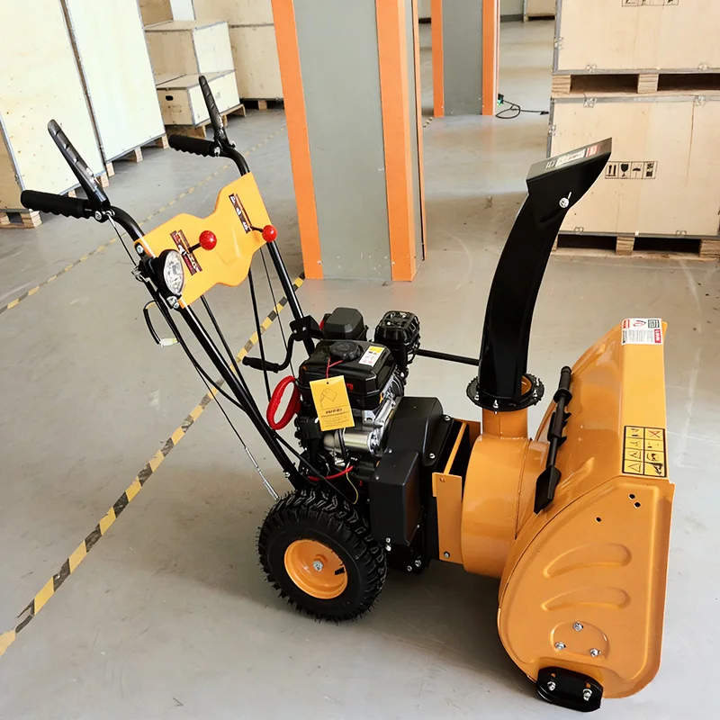 Mini Snowplow Equipped with a 4.1kW engine and gearbox, a high-efficiency snow removal machine.
Mini Snowplow Equipped with a 4.1kW engine and gearbox, a high-efficiency snow removal machine.