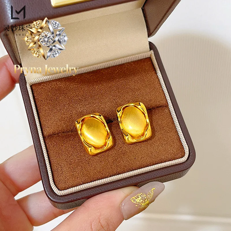 Pryna Jewelry Ancient method 24K brushed square earrings geometric irregular earrings 999 real gold retro design old money sty
Pryna Jewelry Ancient method 24K brushed square earrings geometric irregular earrings 999 real gold retro design old money sty