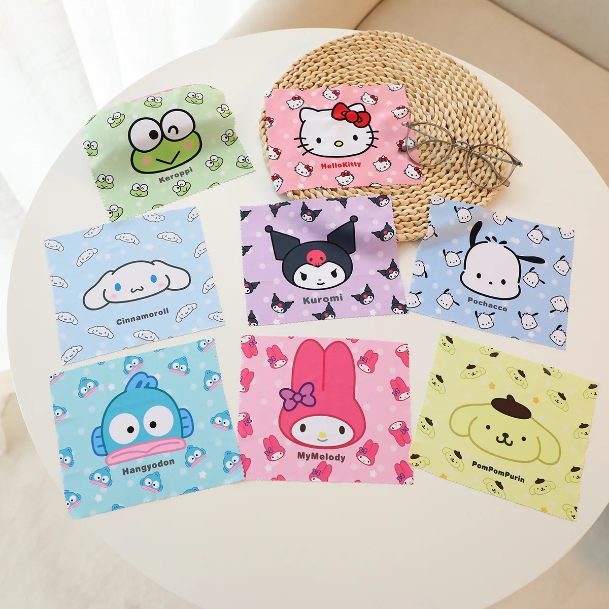 Anime Sanrio Eyeglasses Cloth Kuromi Accessories Cute Cartoon Kawaii Cell Phone Screen Lens Cleaning Cloth Toys for Girls Gift
Anime Sanrio Eyeglasses Cloth Kuromi Accessories Cute Cartoon Kawaii Cell Phone Screen Lens Cleaning Cloth Toys for Girls Gift
