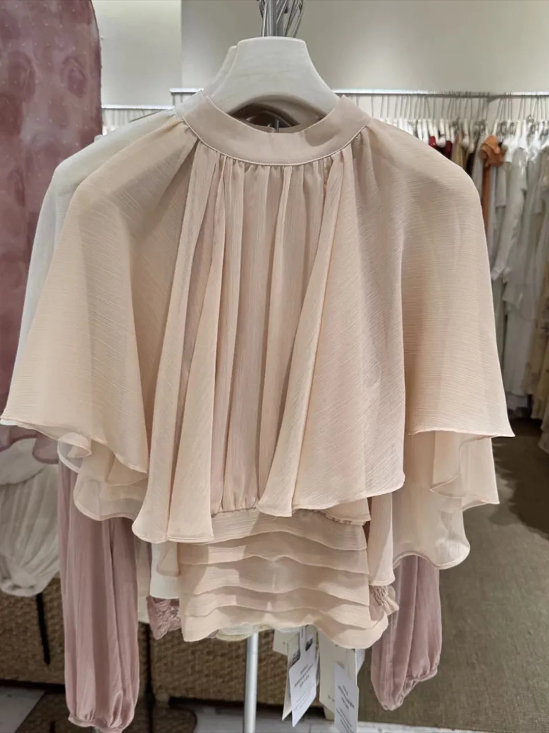 Elegant round Neck Waist-Cinching Shoulder-Shawl Pure Color Women's Shirt Gentle Breeze Style Commute Korean Version Short Sl...
Elegant round Neck Waist-Cinching Shoulder-Shawl Pure Color Women's Shirt Gentle Breeze Style Commute Korean Version Short Sl...