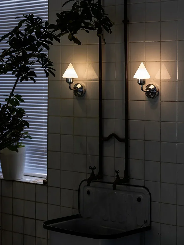 Retro aluminum glass wall lamp, Japanese ins simple aisle mirror bedside ambient lamp مصابيح الإضاءة бра светильник на стену조명
Retro aluminum glass wall lamp, Japanese ins simple aisle mirror bedside ambient lamp مصابيح الإضاءة бра светильник на стену조명