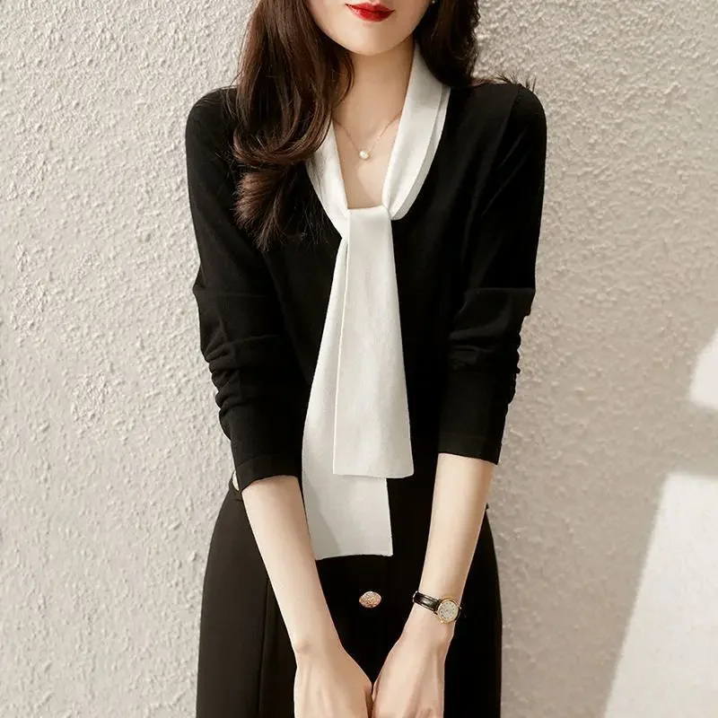 Elegant V-Neck Spliced Loose Lace Up Blouse Women's Clothing Autumn Oversized Casual Pullovers All-match Office Lady Shirt LJ49
Elegant V-Neck Spliced Loose Lace Up Blouse Women's Clothing Autumn Oversized Casual Pullovers All-match Office Lady Shirt LJ49