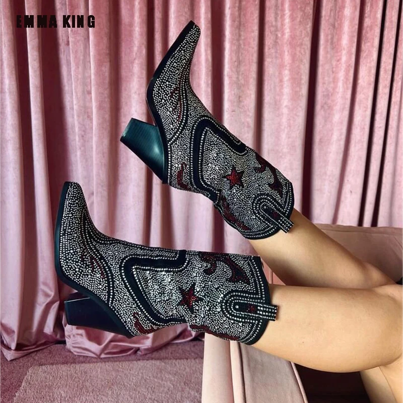 2022 Winter Square Heels Mid Calf Classic Fashion Rivets Ankle Boots Shoes Women Fashion Chelsea Boots 35-44
2022 Winter Square Heels Mid Calf Classic Fashion Rivets Ankle Boots Shoes Women Fashion Chelsea Boots 35-44