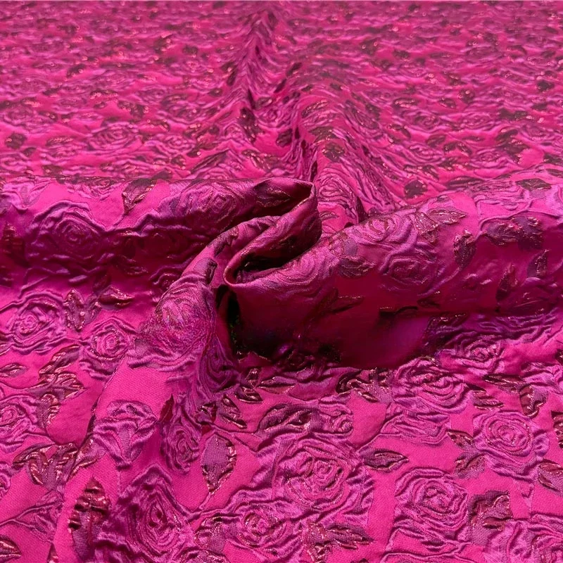 Жаккардовый пиджак и плащ с 3D-тиснением золотого нити, тканая парчовая ткань для роскошных модных тканей на метр
Жаккардовый пиджак и плащ с 3D-тиснением золотого нити, тканая парчовая ткань для роскошных модных тканей на метр