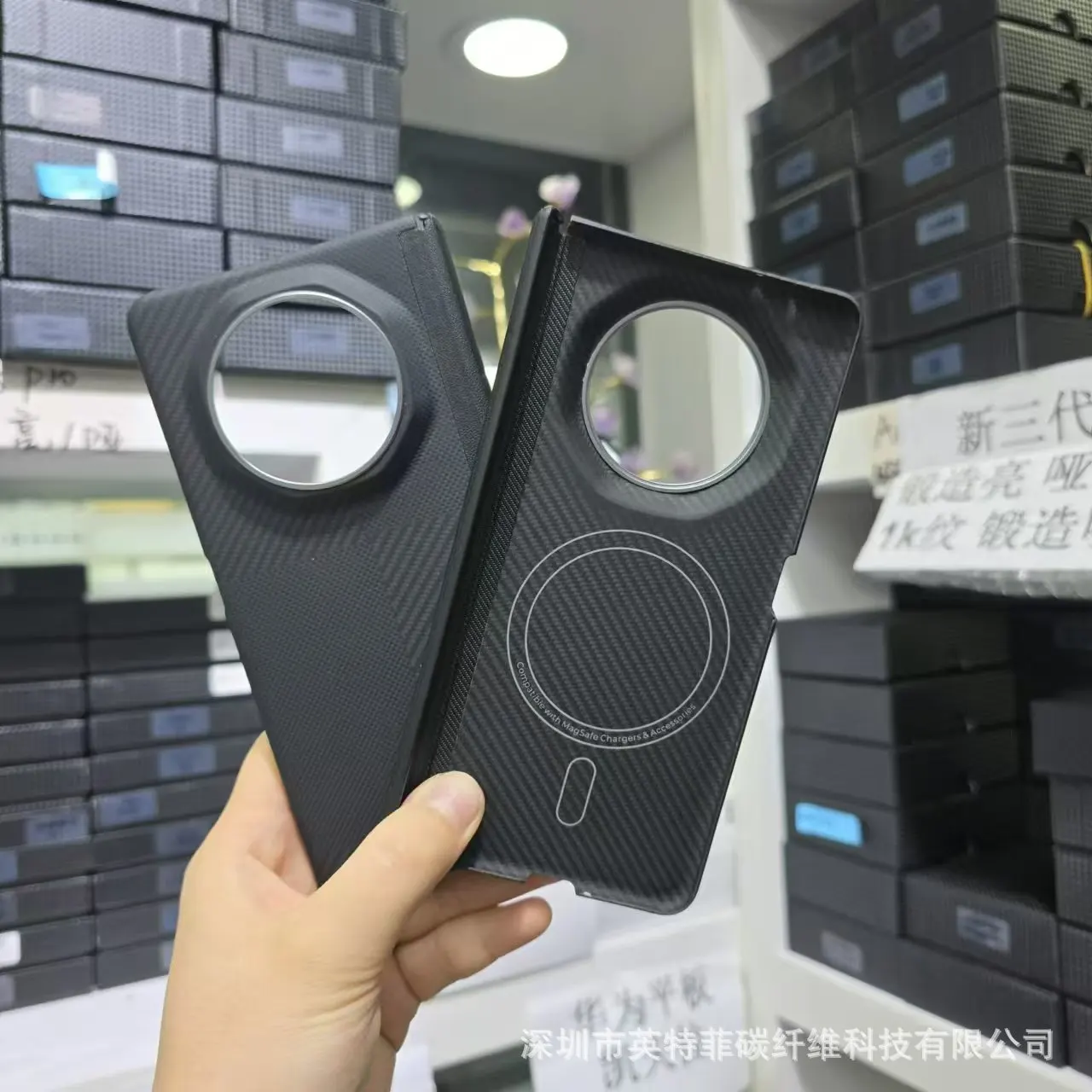 Для Honor Magic V3 Kevlar центральная ось мобильный телефон shell V3 металлическое кольцо Магнитная Защитная крышка carbon fibe
Для Honor Magic V3 Kevlar центральная ось мобильный телефон shell V3 металлическое кольцо Магнитная Защитная крышка carbon fibe
