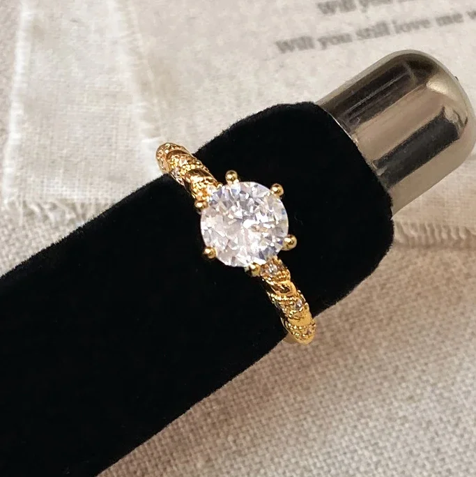 Real 925 Sterling Silver 18K Gold Zircon Twisted Round Rings for Women Minimalist Trendy Fine Jewelry Opening Accessories
Real 925 Sterling Silver 18K Gold Zircon Twisted Round Rings for Women Minimalist Trendy Fine Jewelry Opening Accessories